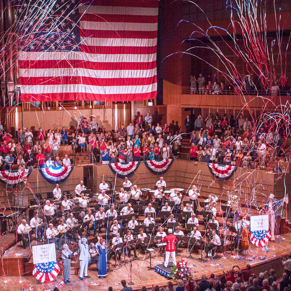 A Star Spangled Spectacular - Dallas Winds