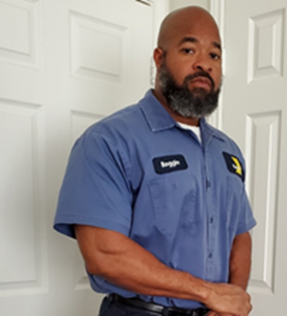 Front-Line Employee: Profile Reginald Johnson DART LRV Mechanic