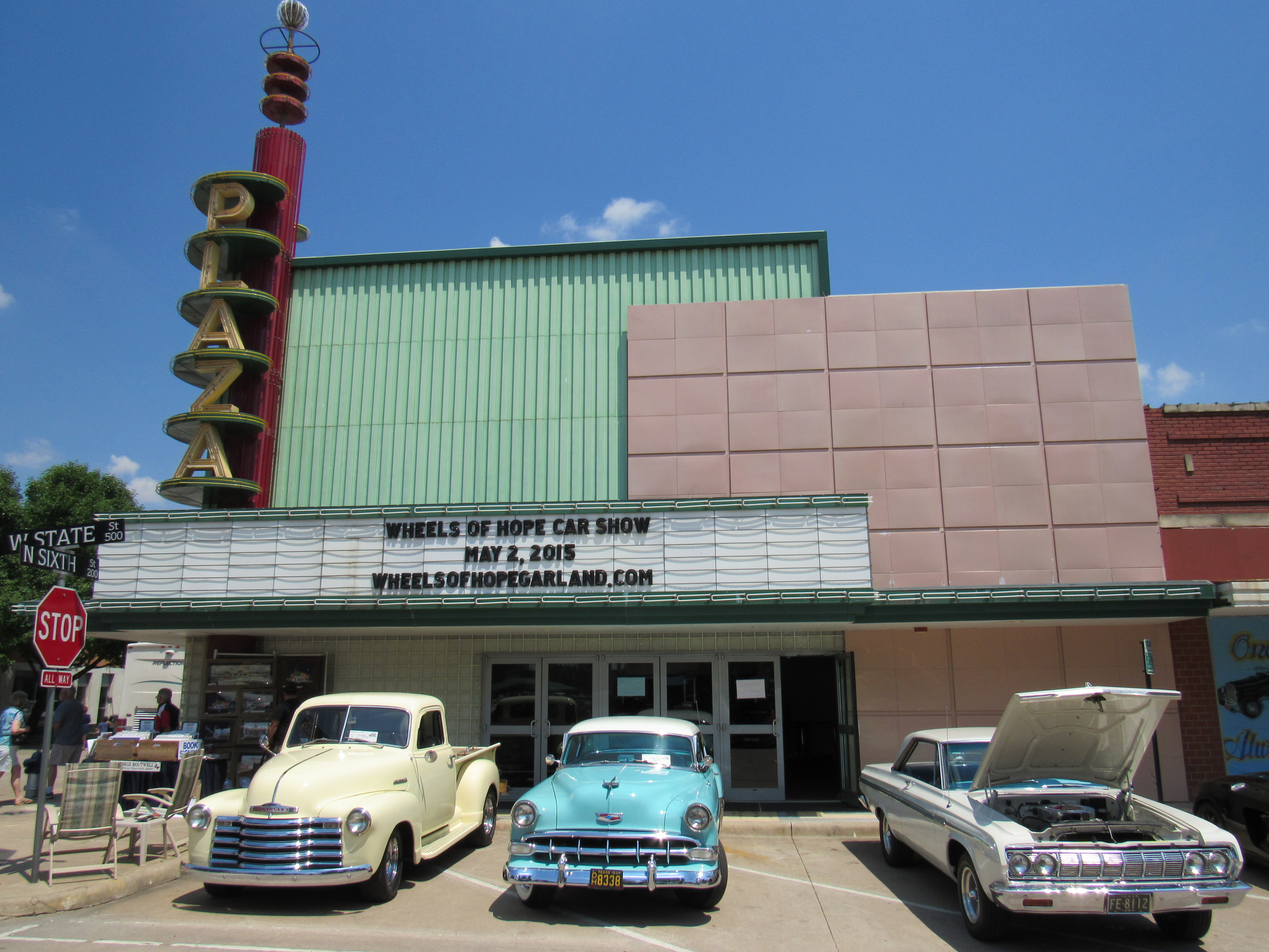 Plaza Theatre